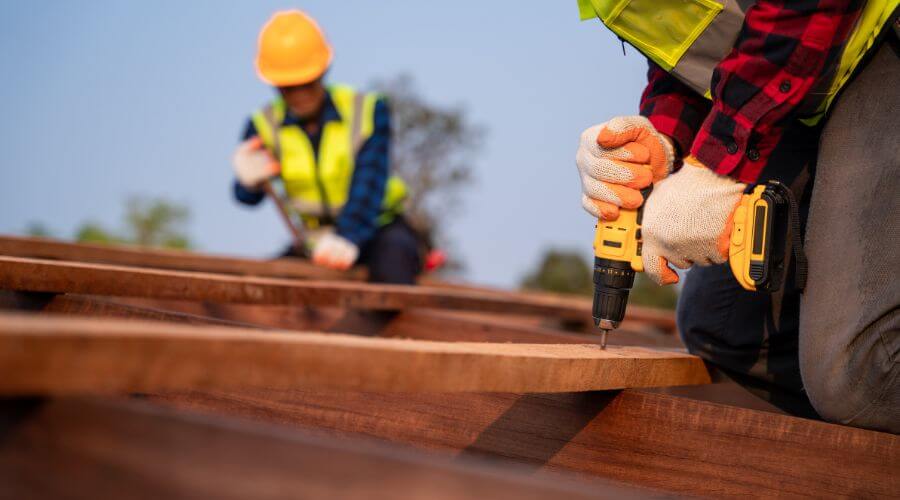 Professional Flat Roofing Installation in Cortland, OH